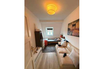 WG-Zimmer in Nürnberg 450,00 € 10 m²