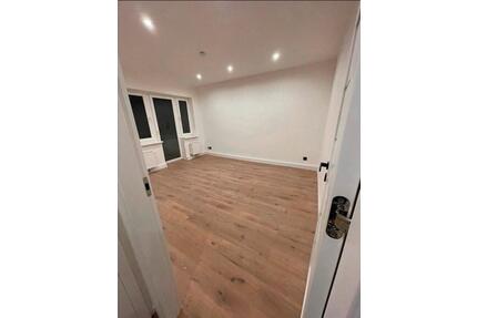 2 Zimmer 2 Rooms Apartment Wohnung zu vermieten - Berlin Spandau