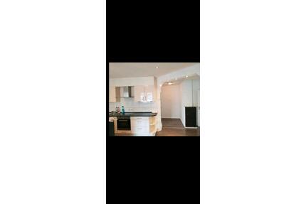 2,5 ZIMMER WOHNUNG ZU VERMIETEN SCHÖLLKRIPPEN ZENTRALE LAGE