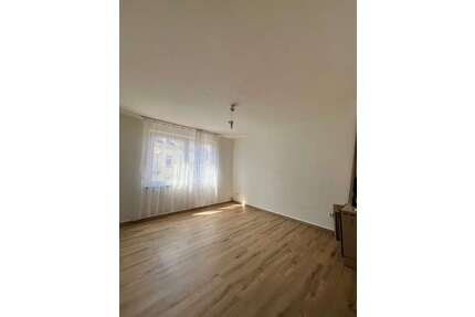 Wohnung zum Mieten in Krefeld 380,00 € 45 m²