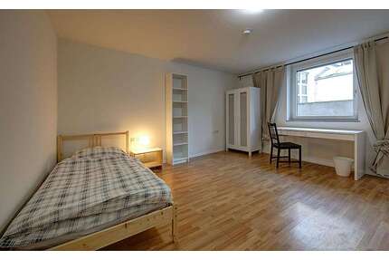 WG-Zimmer in Stuttgart 465,00 € 14 m²