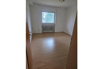 WG Zimmer in Marburg Marbach - 500,00&nbsp;EUR Kaltmiete, ca.&nbsp; 17,00&nbsp;m&sup2; in Wetzlar (PLZ: 35578)