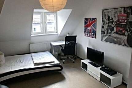 WG-Zimmer in Frankfurt am Main 699,00 € 18 m²