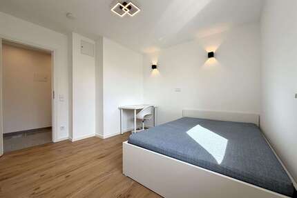 WG-Zimmer in München 680,00 € 16 m²