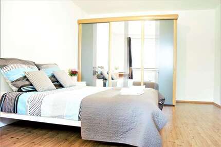 WG-Zimmer in Hürth 999,00 € 17 m²