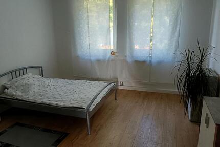Ich biete 1 Zimmer in einer Wohngemeinschaft - Bad Salzuflen Ehrsen-Breden