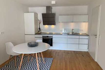 Wohnen auf Zeit in Frankfurt am Main 1.890,00 €
