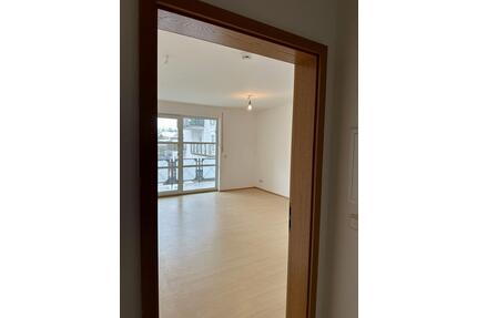 2 Zimmer Wohnung Bad Abbach - 680,00&nbsp;EUR Kaltmiete, ca.&nbsp; 61,00&nbsp;m&sup2; in Bad Abbach (PLZ: 93077)