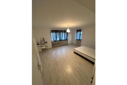 Möbliertes Zimmer in 2er-WG – zentrale Lage in Bremerhaven