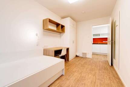 WG-Zimmer in Berlin 565,00 € 11.8 m²