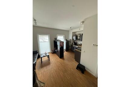 Schöne 2 Zimmer Wohnung mit Einbauküche in Harburg - Hamburg