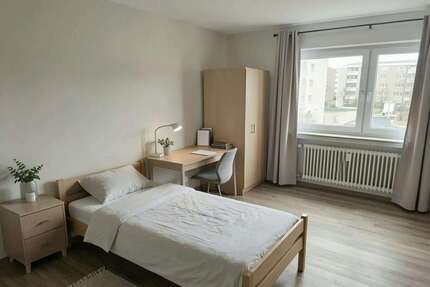 WG-Zimmer in Königsbrunn 590,00 € 14 m²