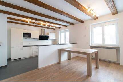 Ankommen, wohlfühlen! - Großzügige 3 Zimmer Wohnung am Ortsrand - Großmehring