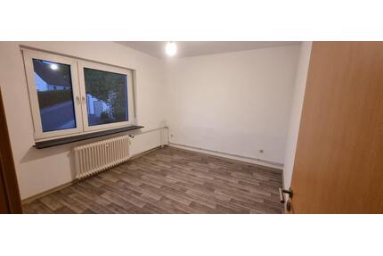 2 Zimmer Wohnung ab Sofort - 650,00&nbsp;EUR Kaltmiete, ca.&nbsp; 78,00&nbsp;m&sup2; in Hirzenhain (PLZ: 63697)