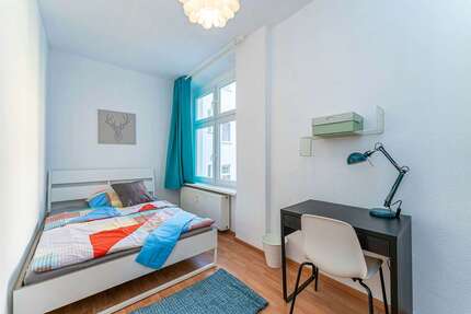 WG-Zimmer in Berlin 670,00 € 11 m²