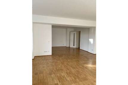 Wohnung zum Mieten in Duisburg 1.500,00 € 118 m²