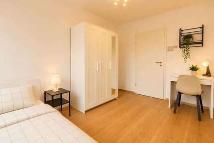 WG-Zimmer in Offenbach am Main 599,00 € 10 m²