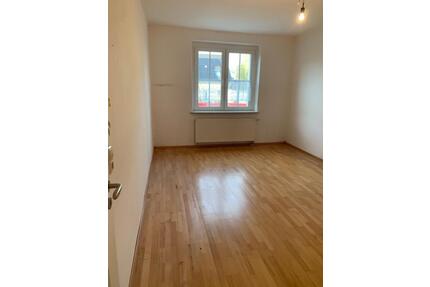 4 12 Zimmer Wohnung - 820,00&nbsp;EUR Kaltmiete, ca.&nbsp; 126,00&nbsp;m&sup2; in Wittenberg Lutherstadt (PLZ: 06886)