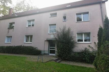 Auf gute Nachbarschaft: praktische 3-Zi.-DG - Gelsenkirchen Gelsenkirchen-West