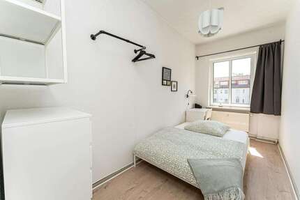 WG-Zimmer in Berlin 590,00 € 10 m²