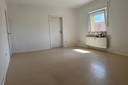 4-Zimmer Wohnung - 850,00&nbsp;EUR Kaltmiete, ca.&nbsp; 90,00&nbsp;m&sup2; in Beindersheim (PLZ: 67259)