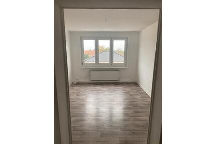 4 Zimmer Wohnung Nachmieter - 850,00&nbsp;EUR Kaltmiete, ca.&nbsp; 78,00&nbsp;m&sup2; in Ketzin (PLZ: 14669)