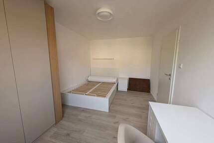 WG-Zimmer in München 770,00 € 13 m²