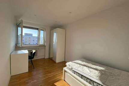 WG-Zimmer in Munich 680,00 € 12 m²