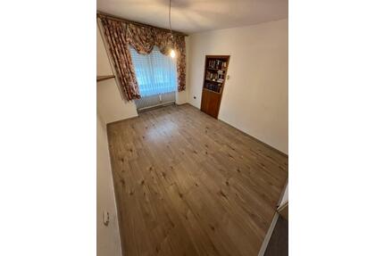 1 Zimmer Wohnung zu Vermieten in Erdesbach NEU ab JULI2026 - Altenglan