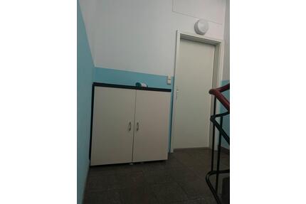 1 Zimmer Wohnung - 295,00&nbsp;EUR Kaltmiete, ca.&nbsp; 10,00&nbsp;m&sup2; in Neuss (PLZ: 41460)