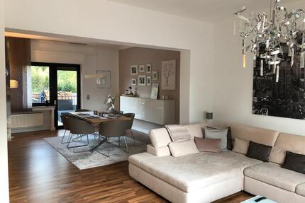 Schöne 4 Zimmer Wohnung mit separaten Eingang und Garten - Hürth