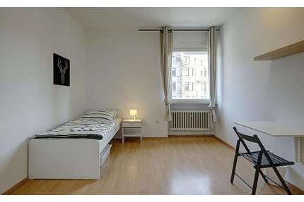 WG-Zimmer in Stuttgart 465,00 € 16 m²