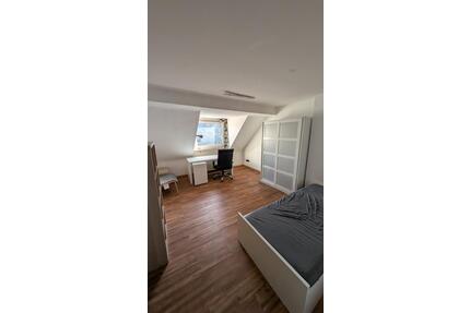 3,5 Raum WG-Wohnung möbliert – zentral in Essen Holsterhausen - Mülheim an der Ruhr Linksruhr