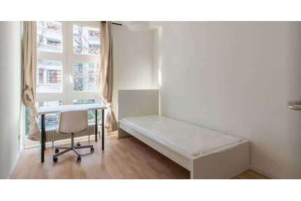 WG-Zimmer in Berlin 710,00 € 11 m²