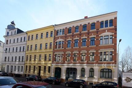 2 Zimmer Dachgeschoss * Parkett * Loggia * Lift * in Stötteritz * - Leipzig Südost