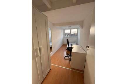 WG-Zimmer in Düsseldorf 690,00 € 10 m²