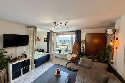 Tolle 1,5 Zimmer Wohnung mit sonniger Loggia,guter Raumaufteilung und eigenem Stellplatz - Dortmund Eving