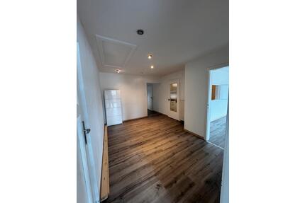 4,5 Zimmer Wohnung in Delmenhorst | Gute Lage | Bremer Str. 38