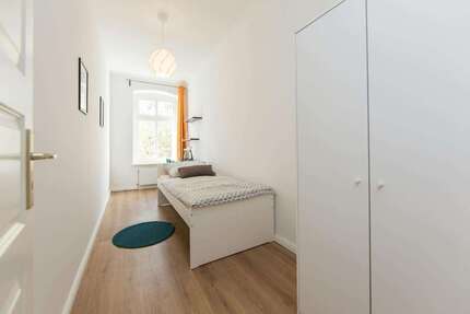 WG-Zimmer in Berlin 640,00 € 10 m²