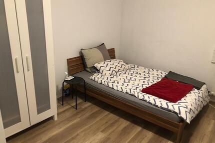 Das Zimmer zu vermieten - 470,00&nbsp;EUR Kaltmiete, ca.&nbsp; 95,00&nbsp;m&sup2; in Magstadt (PLZ: 71106)
