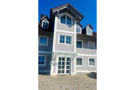 NEUES ZUHAUSE FÜR ZWEI IN RUHSTORF - 3-Zimmer EG-Wohnung Ruhstorf - Ruhstorf an der Rott