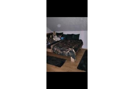 ich bitte ein wg zimmer an - 550,00&nbsp;EUR Kaltmiete, ca.&nbsp; 20,00&nbsp;m&sup2; in Wangen im Allgäu (PLZ: 88239)