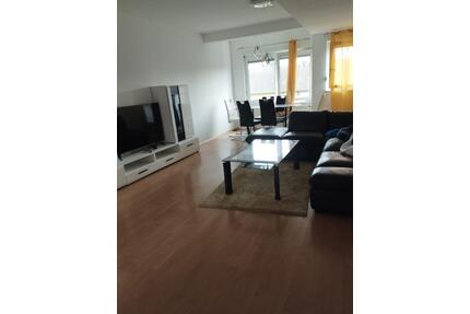 1 Zimmer in 2er Wg Singen - 500,00&nbsp;EUR Kaltmiete, ca.&nbsp; 50,00&nbsp;m&sup2; in Singen (Hohentwiel) (PLZ: 78224)