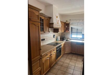 Sehr schöne 3 Zimmer Wohnung zu vermieten - Obertshausen