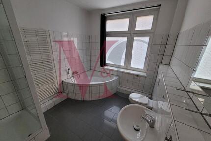 Schöne 2 Zimmer Wohnung mit Tageslichtbadezimmer - Wilhelmshaven