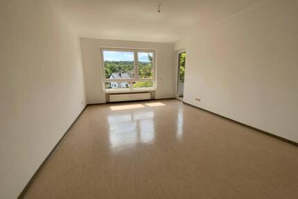 Großzügige 3-Zimmer Wohnung mit Balkon am Johannesberg zu vermieten - Bad Hersfeld