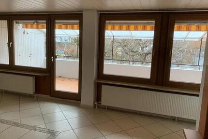 3,5 Zimmer Wohnung in Sindelfingen Maichingen mit Kamin und Küche