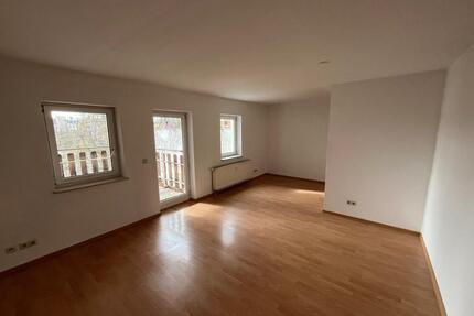 2-Zimmer Wohnung mit Balkon | 60 m² - Altenburg