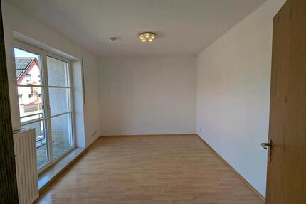 1 Zimmer mit Balkon in Augsburg-Lechhausen - Landsberg am Lech Ellighofen