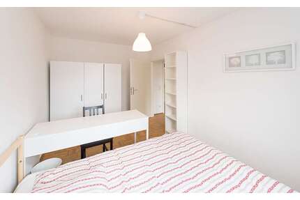 WG-Zimmer in München 875,00 € 10 m²